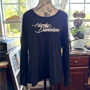 Harley-Davidson Long Sleeve Fitted Black and White Tee